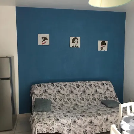 Casa de Férias La Garrigue 15 Minutes Sarlat & Lascaux Avec 2 Piscines